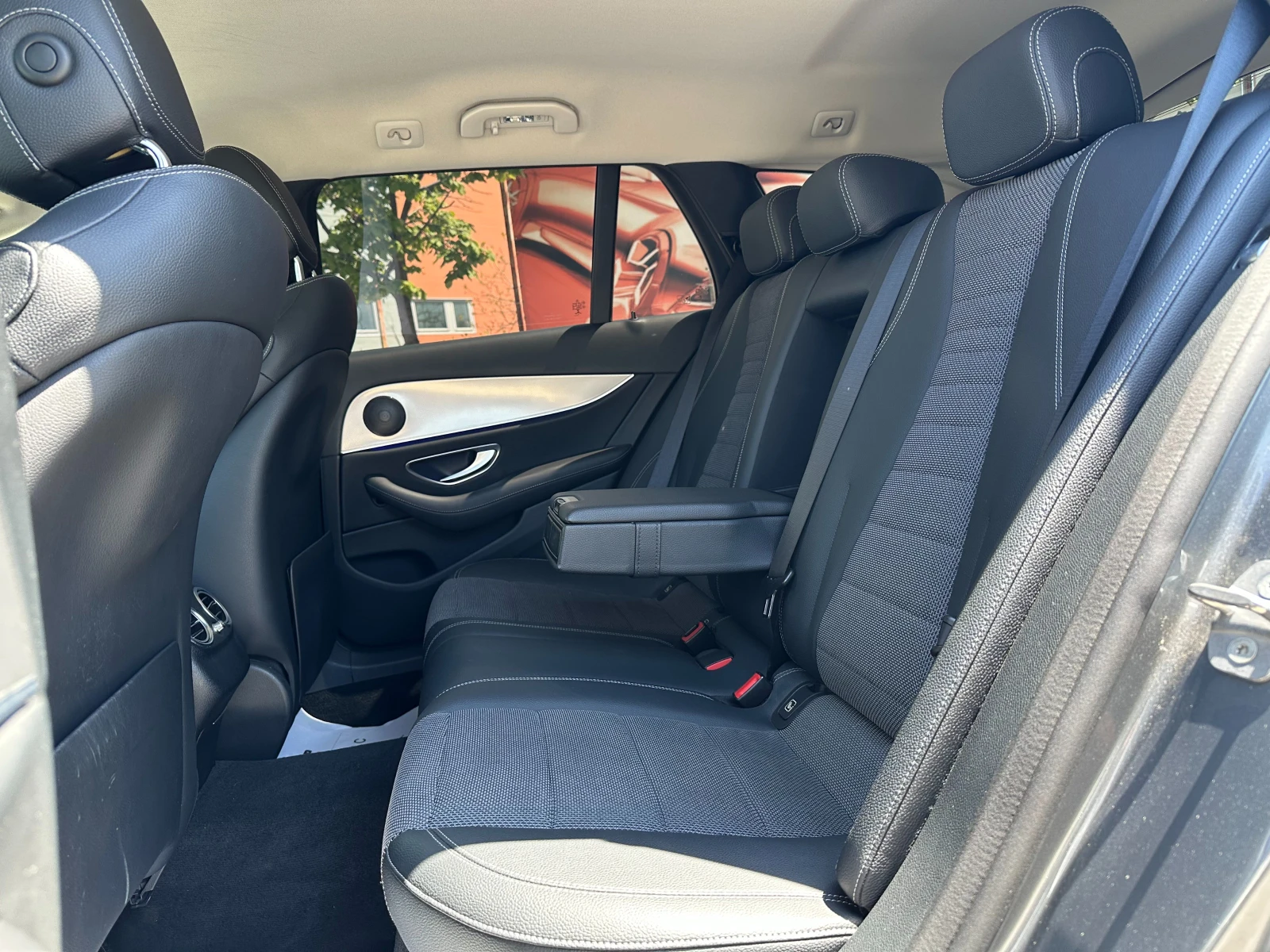 Mercedes-Benz E 220 CDI 194к.с. Avantgarde  - изображение 9