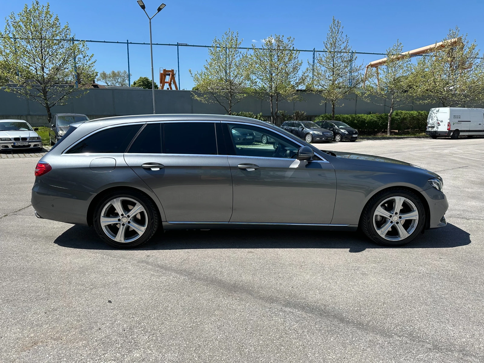 Mercedes-Benz E 220 CDI 194к.с. Avantgarde  - изображение 5