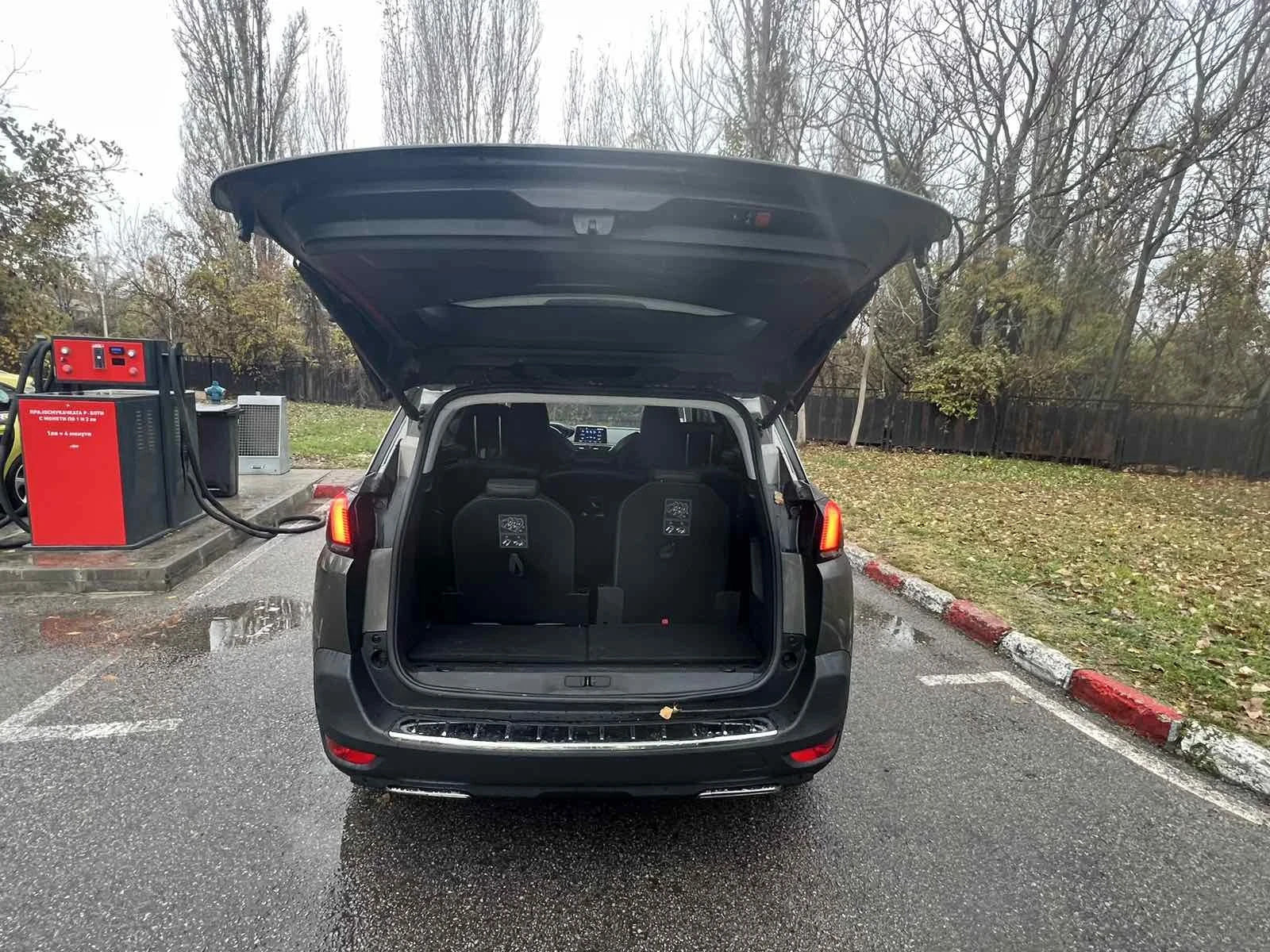 Peugeot 5008 ALLURE / 7 местен/ ЕВРО 6/ АВТОМАТ - изображение 9