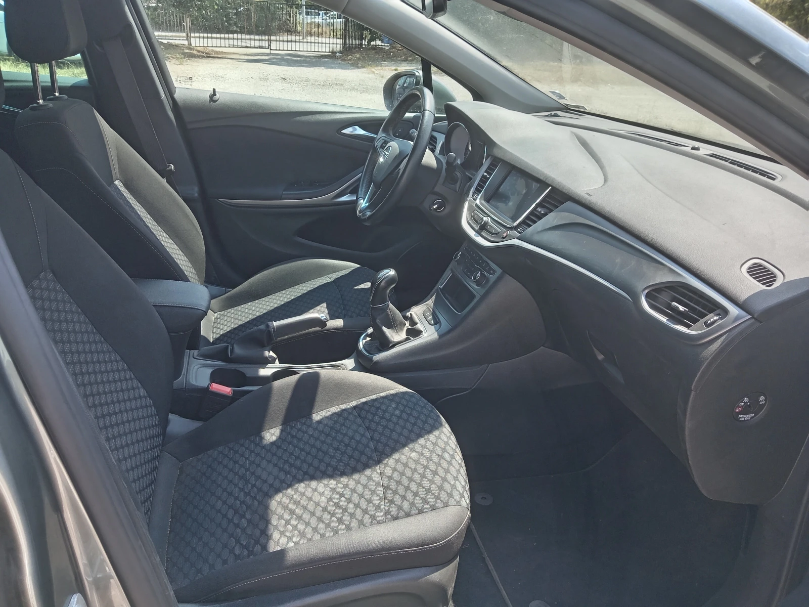 Opel Astra 1.5D - изображение 9