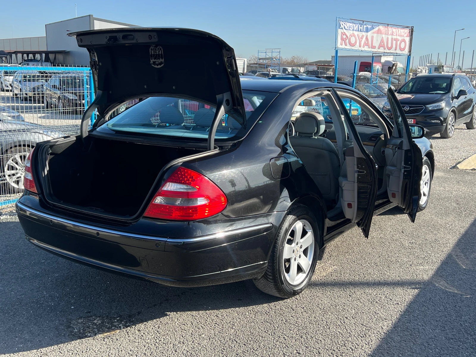 Mercedes-Benz E 280 -44---- | Mobile.bg   13