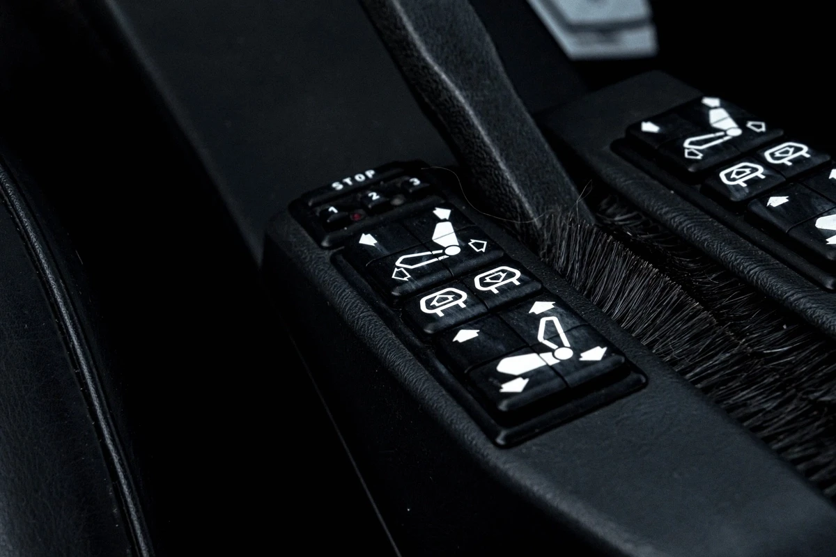 BMW M6 CARFAX* АВТОФИНАНСИРАНЕ* БЕЗ ПЪРВОНАЧАЛНА ВНОСКА*  - изображение 9