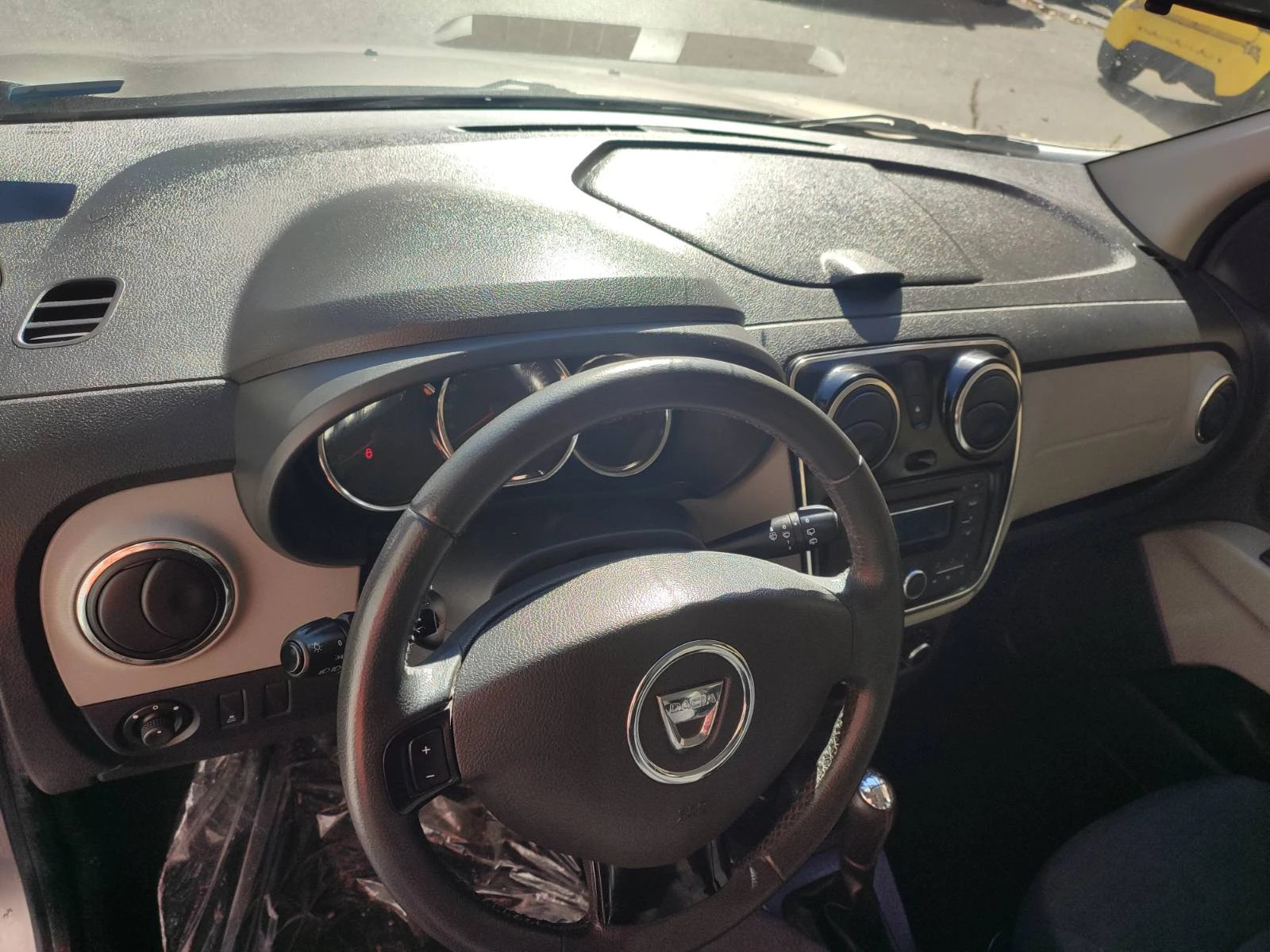 Dacia Lodgy 1.6-SWISS | Mobile.bg � ����������� 15