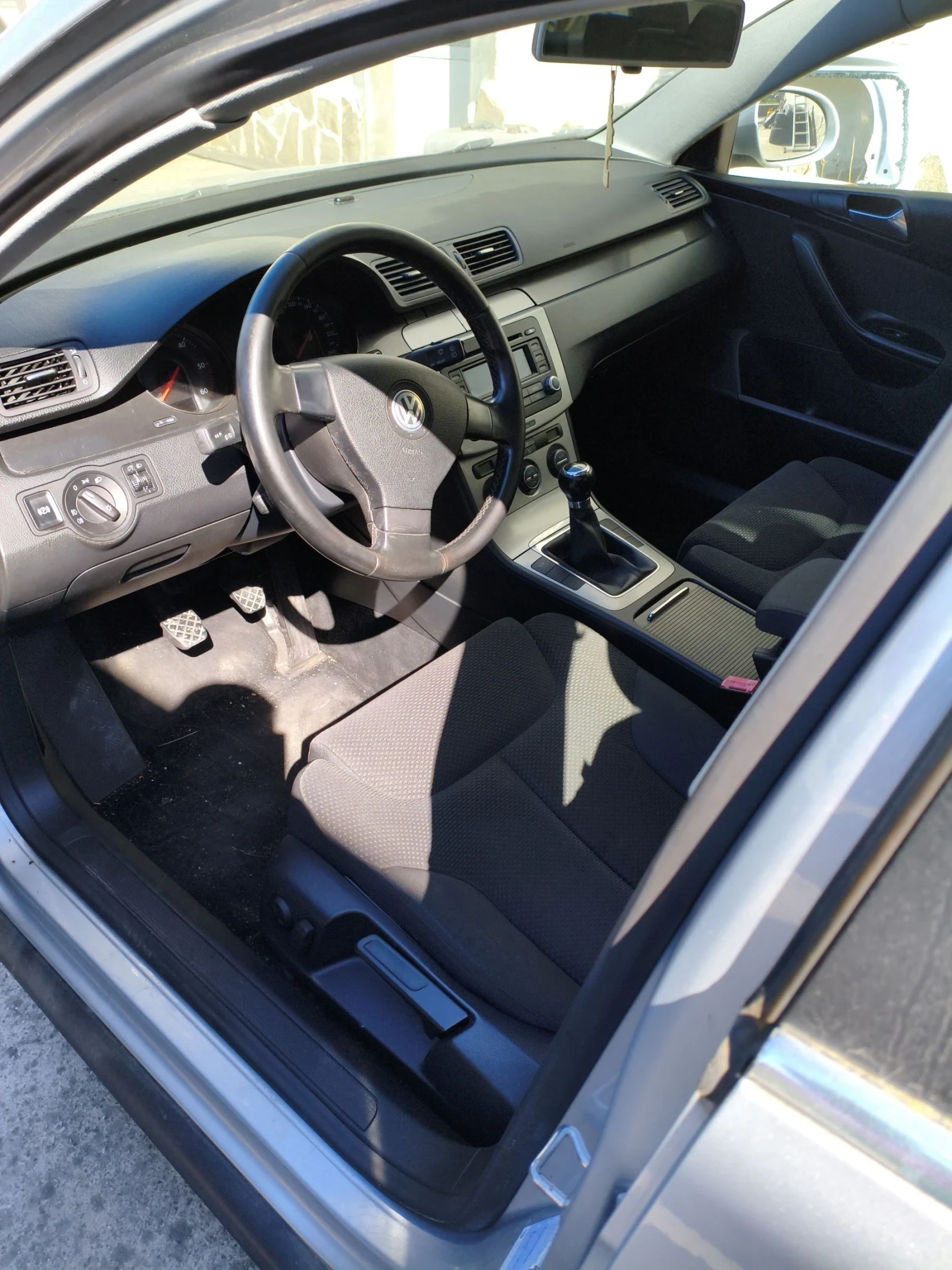 VW Passat 1.9tdi - изображение 6