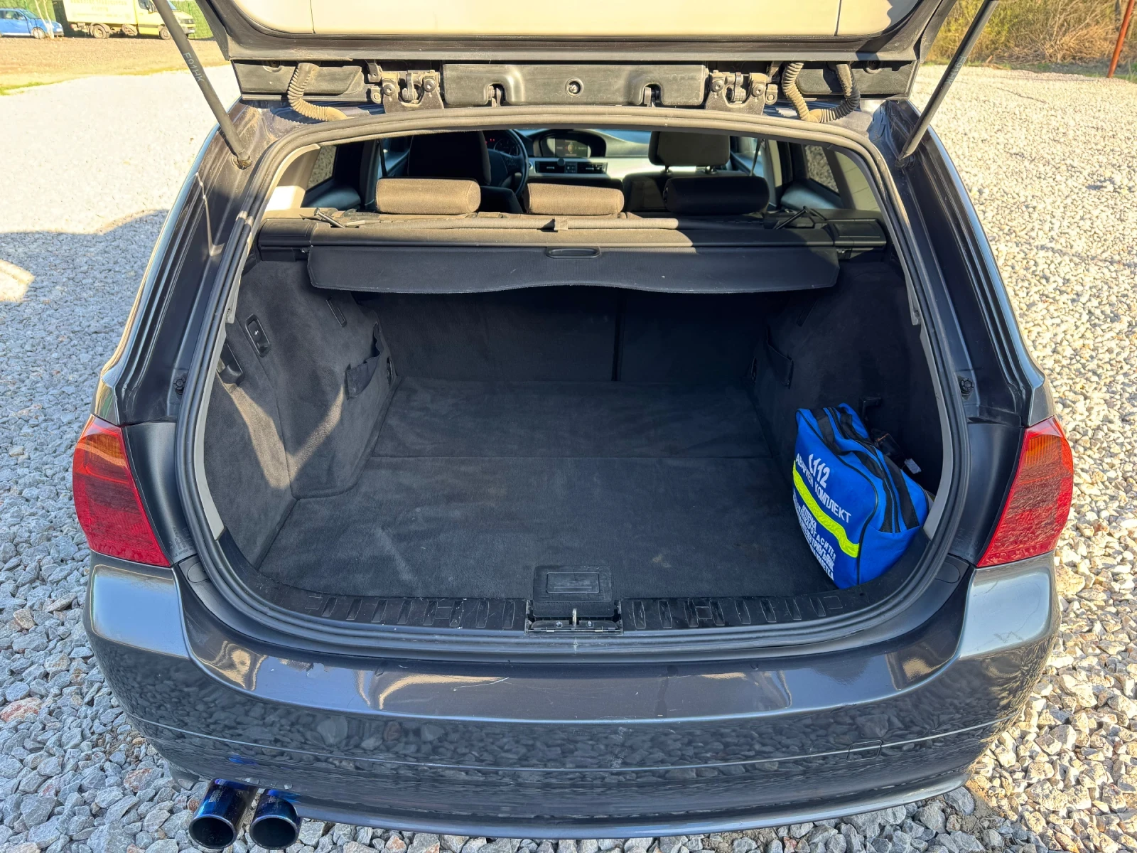 BMW 320, снимка 8 - Автомобили и джипове - 54208213