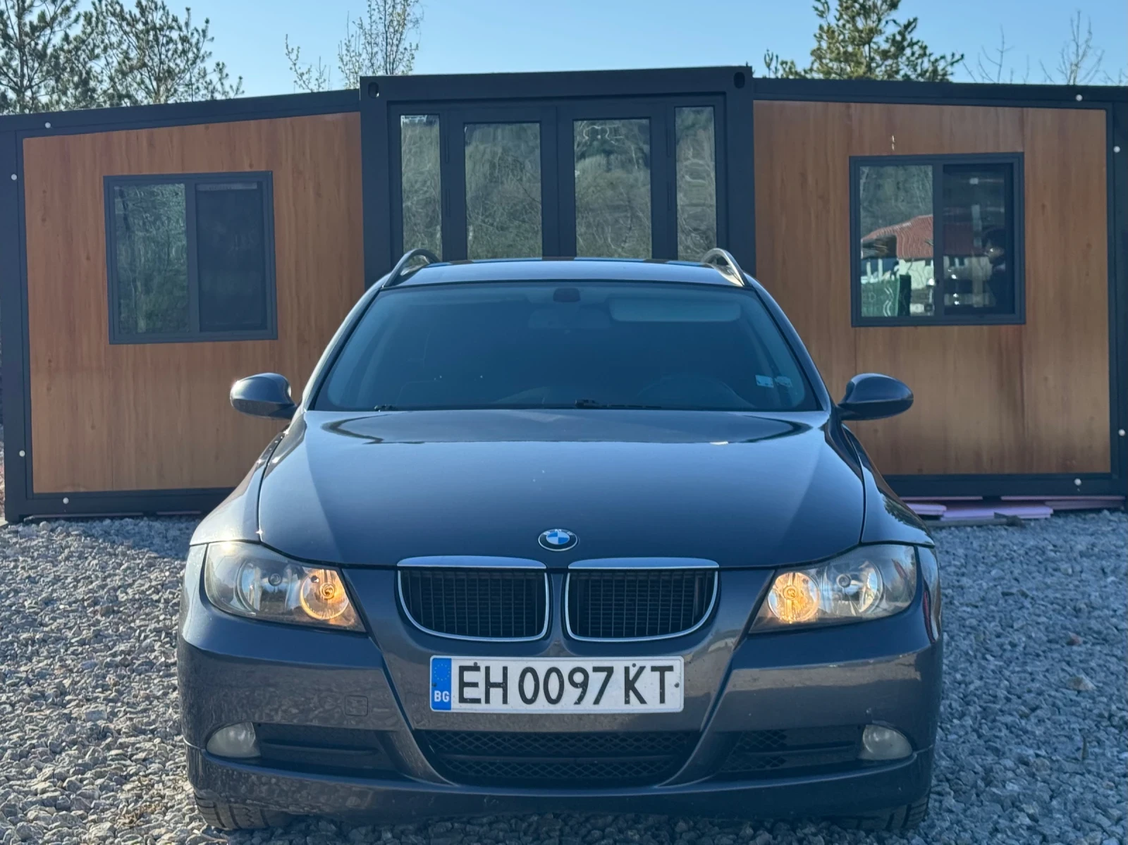 BMW 320, снимка 3 - Автомобили и джипове - 54208213