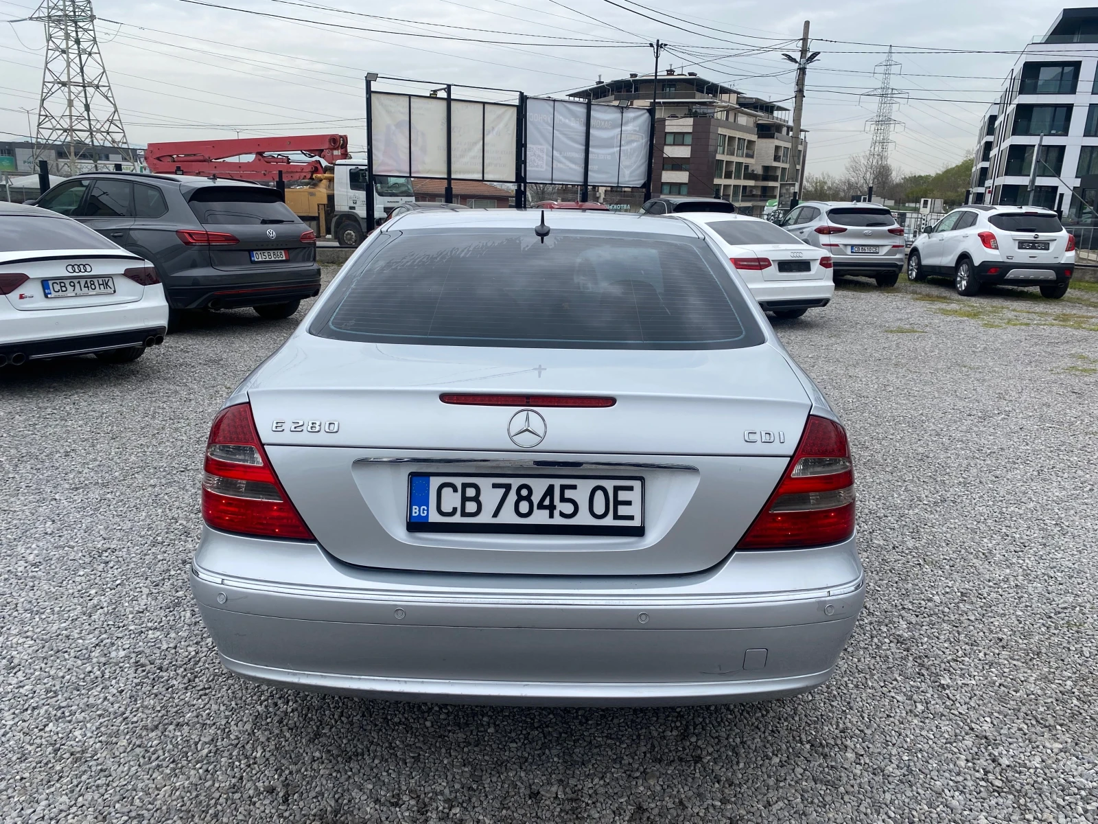 Mercedes-Benz E 280 AVANGARDE 190 ks., снимка 7 - Автомобили и джипове - 54215188