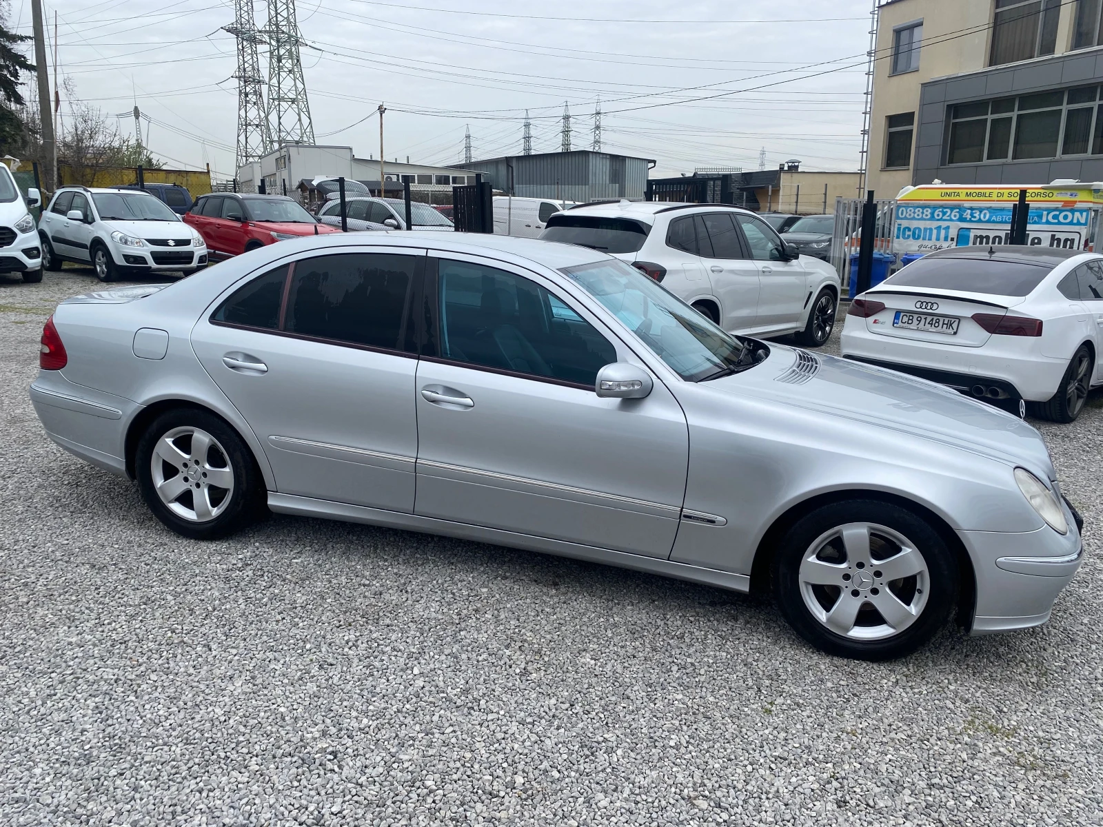 Mercedes-Benz E 280 AVANGARDE 190 ks., снимка 4 - Автомобили и джипове - 54215188