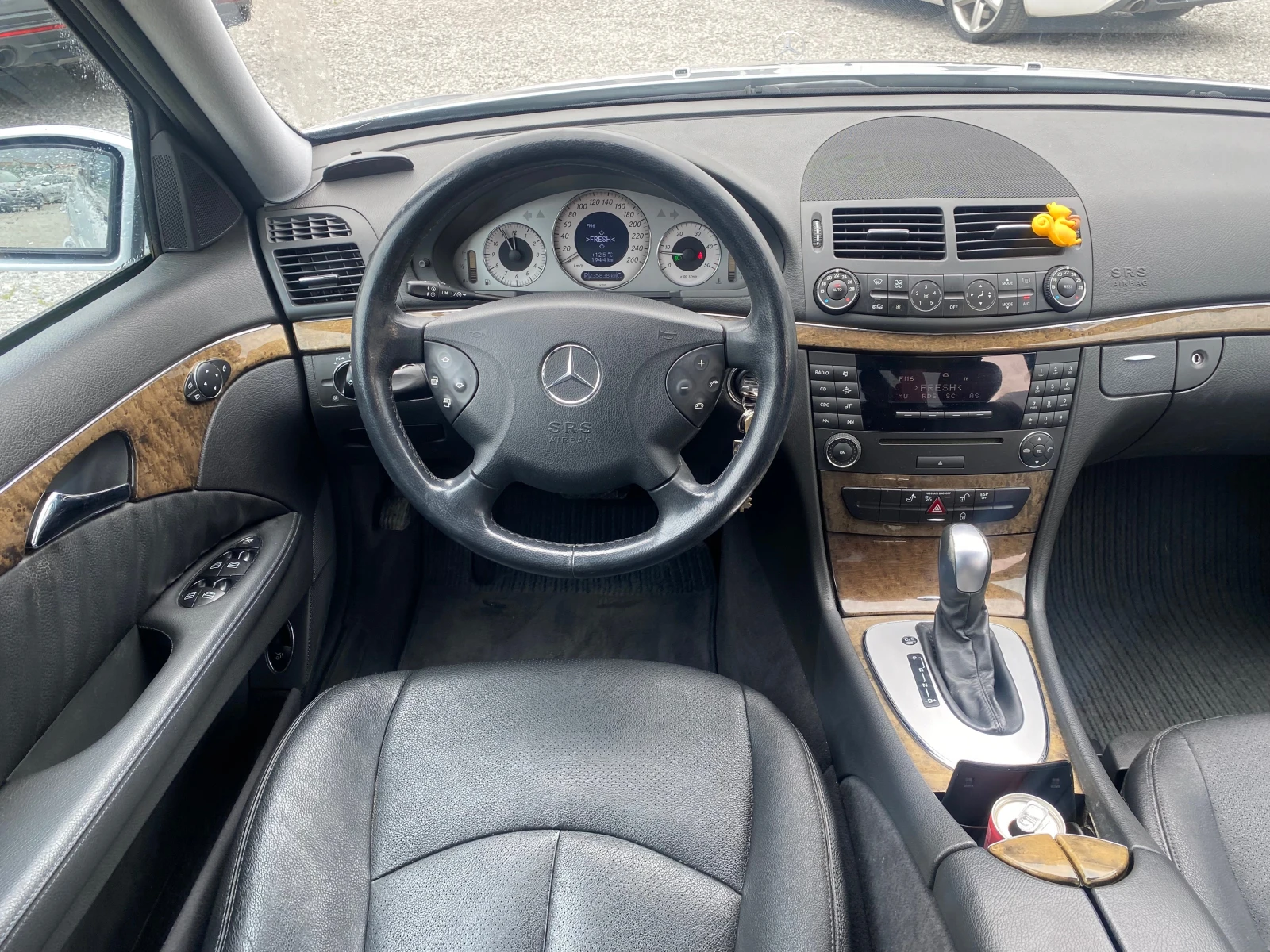Mercedes-Benz E 280 AVANGARDE 190 ks., снимка 9 - Автомобили и джипове - 54215188