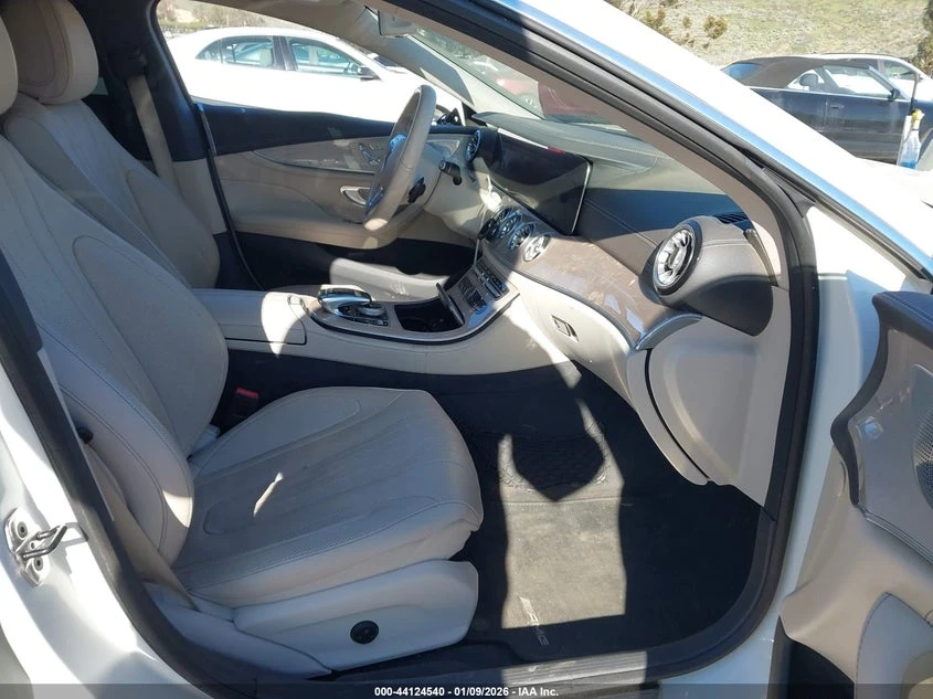 Mercedes-Benz CLS 450, снимка 7 - Автомобили и джипове - 54594963