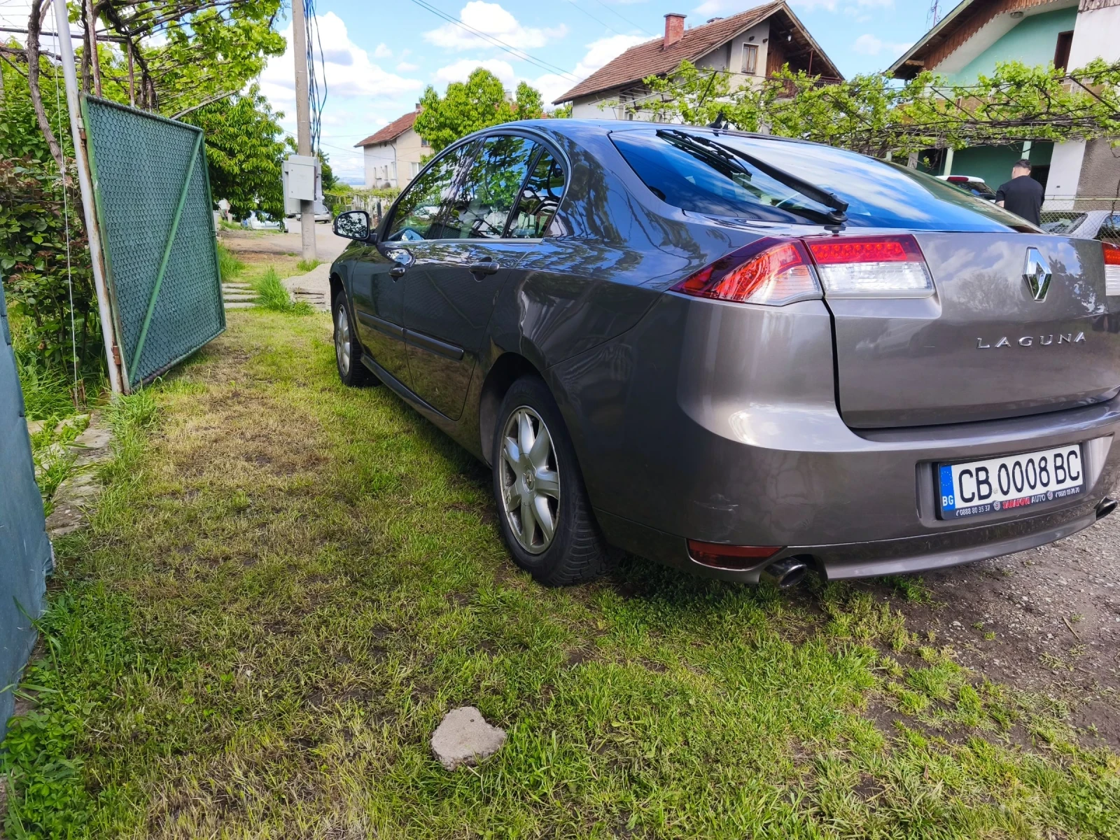 Renault Laguna 2.0 DCI, снимка 5 - Автомобили и джипове - 54597802