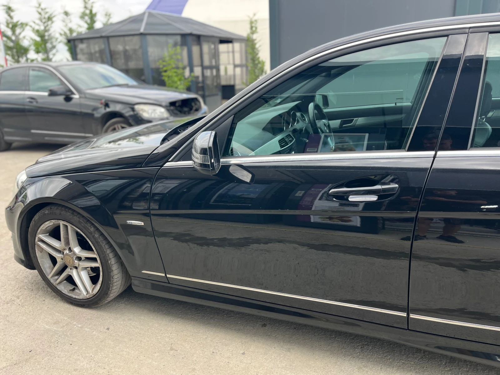 Mercedes-Benz C 250, снимка 3 - Автомобили и джипове - 54941931