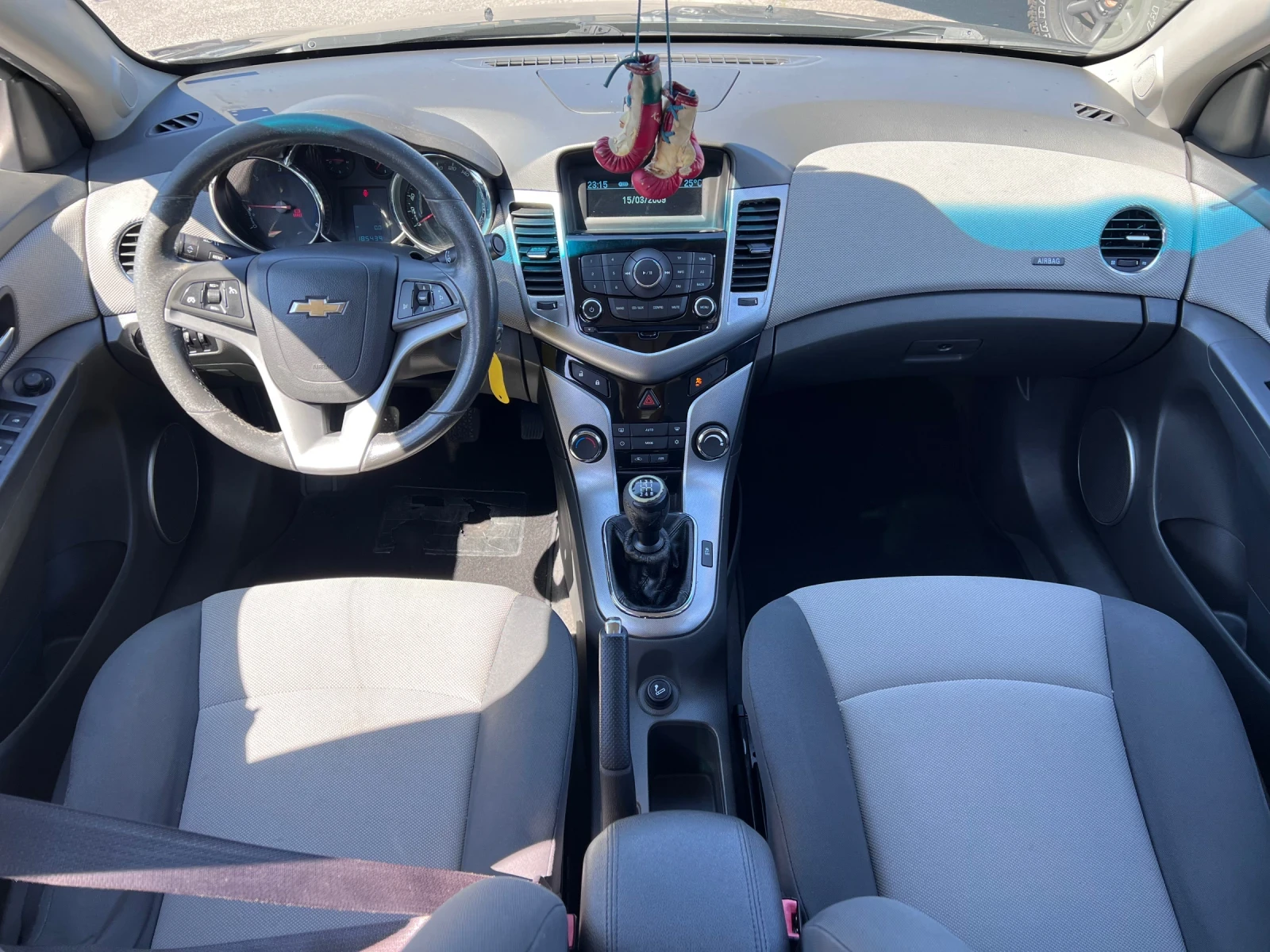 Chevrolet Cruze 2.0 d, снимка 11 - Автомобили и джипове - 55276149