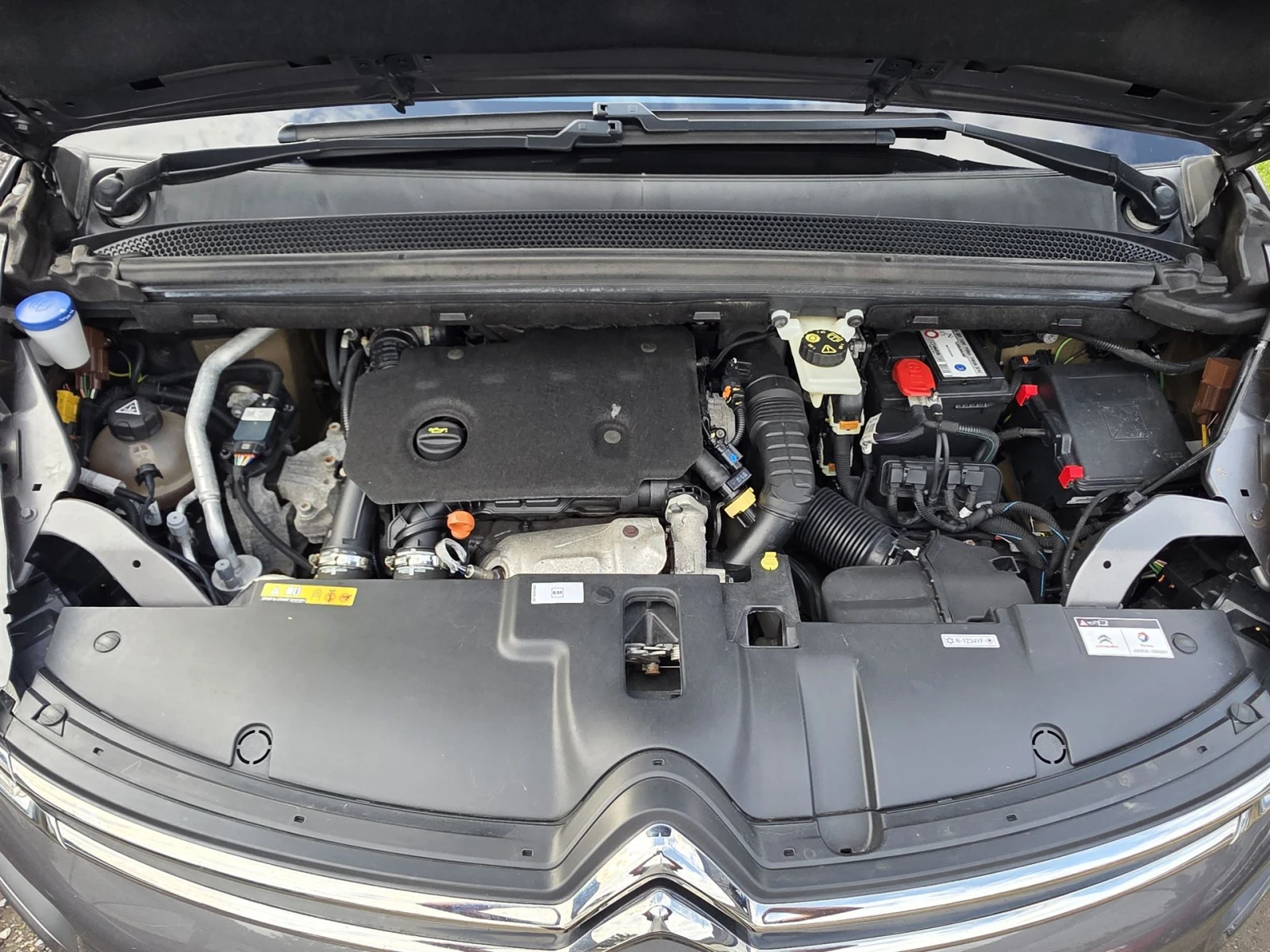Citroen C4 Picasso 1.5 Blue-HDi Automatic, снимка 17 - Автомобили и джипове - 55470484