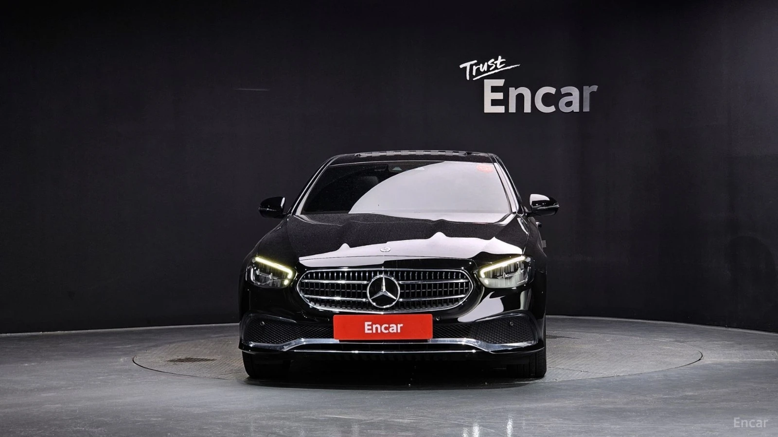Mercedes-Benz E 250 AVANTGARDE* ПАМЕТ* КАМЕРА* ПОДГРЕВ* , снимка 3 - Автомобили и джипове - 55566253