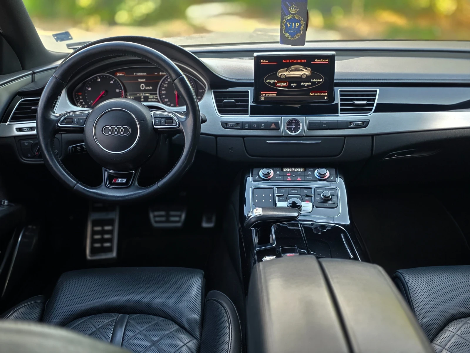 Audi A8 S8 Пакет, Bang & Olufsen, снимка 12 - Автомобили и джипове - 55643848
