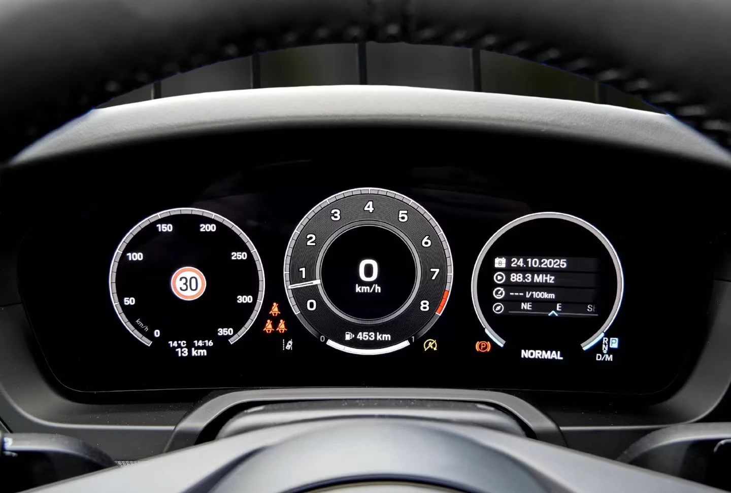 Porsche 911 992/480HP/4S/BOSE/PANO/LIFT/360/SAGA/835z, снимка 14 - Автомобили и джипове - 55800184