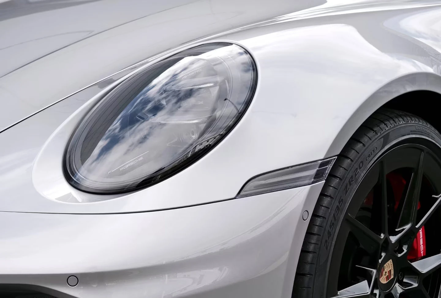 Porsche 911 992/480HP/4S/BOSE/PANO/LIFT/360/SAGA/835z, снимка 4 - Автомобили и джипове - 55800184