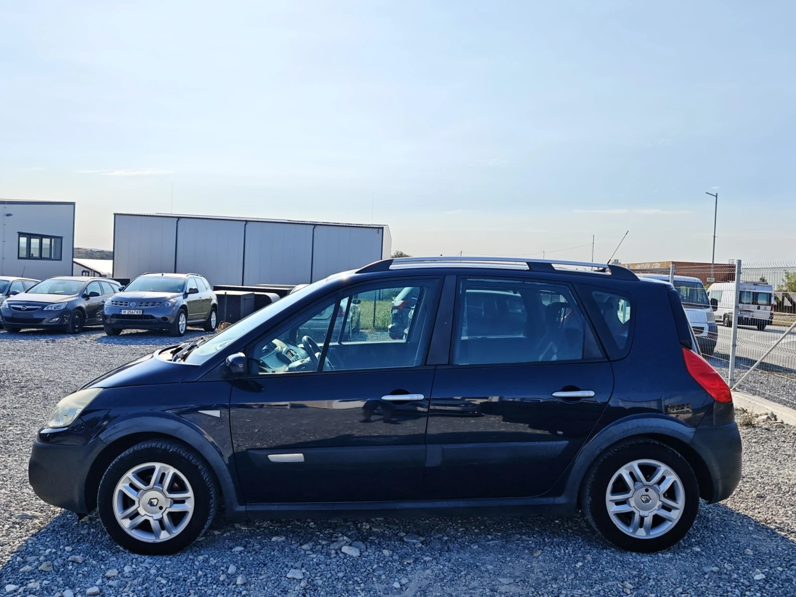 Renault Scenic conquest, снимка 8 - Автомобили и джипове - 55967643