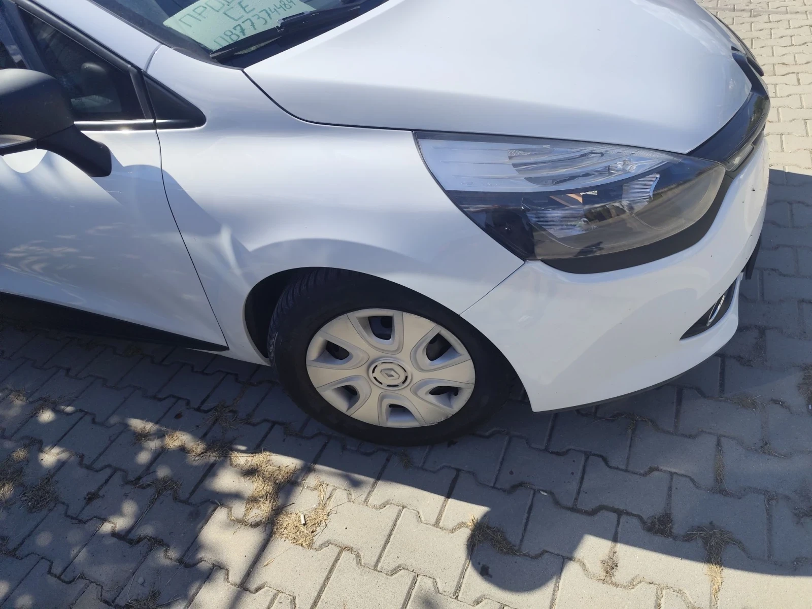 Renault Clio, снимка 2 - Автомобили и джипове - 56094864