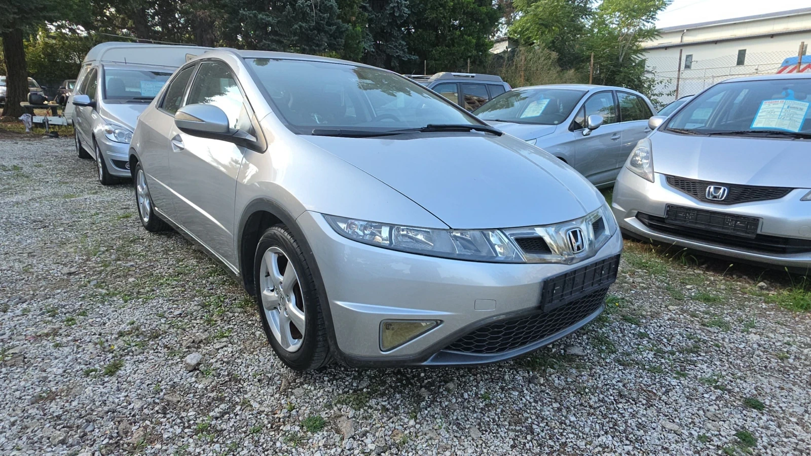 Honda Civic 1.4i FaceLift, снимка 2 - Автомобили и джипове - 56182704