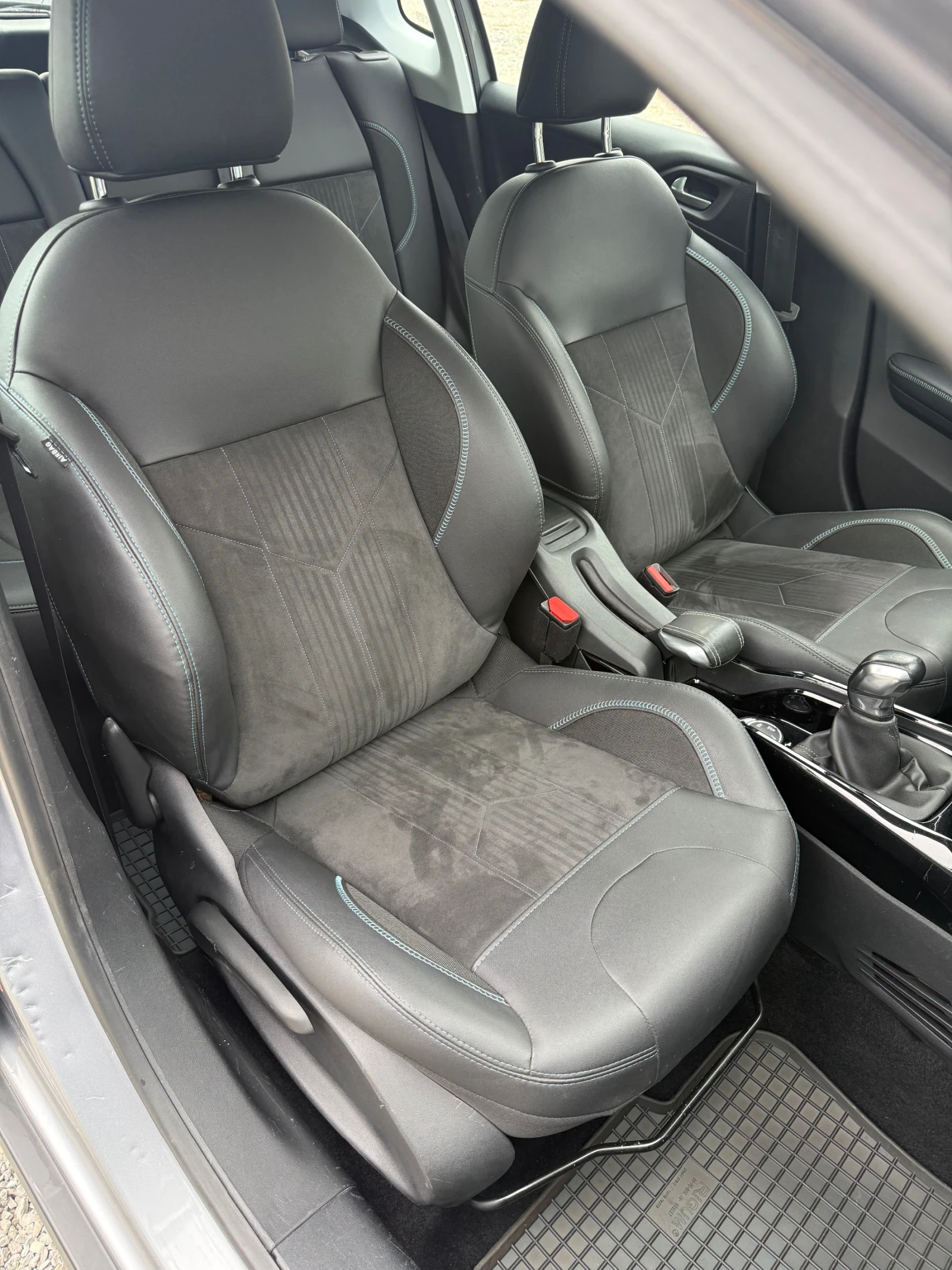 Peugeot 2008 Crossway* Facelift* 118 хил* Франция, снимка 11 - Автомобили и джипове - 56273242