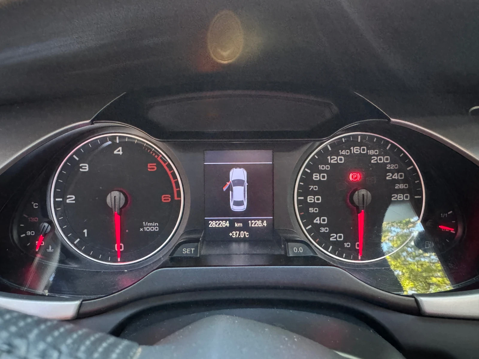 Audi A4, снимка 7 - Автомобили и джипове - 56507528