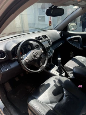 Toyota Rav4 Нави, кожа, 6 скорости,  D-4D 136кс, снимка 10