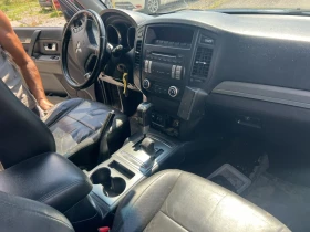 Mitsubishi Pajero К.С3200кб.170кс4?4, снимка 10