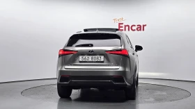 Lexus NX 300h* BLIND SPOT* ЛЮК* ПОДГРЕВ ВОЛАН* КРАЙНА ЦЕНА, снимка 4