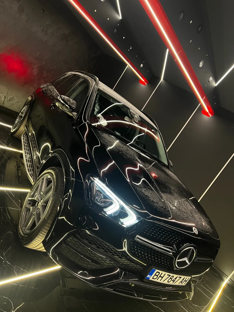 Mercedes-Benz GLE 350 * 4MATIC* AMG* NIGHT PACKET* PANO* 21 * , снимка 4 - Автомобили и джипове - 48711823