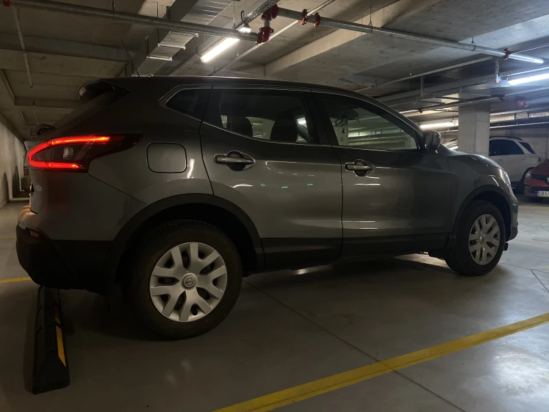 Nissan Qashqai, снимка 5 - Автомобили и джипове - 49391438