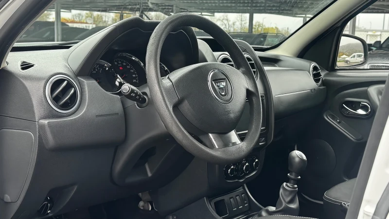 Dacia Duster 1.5DCI ИТАЛИЯ, снимка 6 - Автомобили и джипове - 52337254