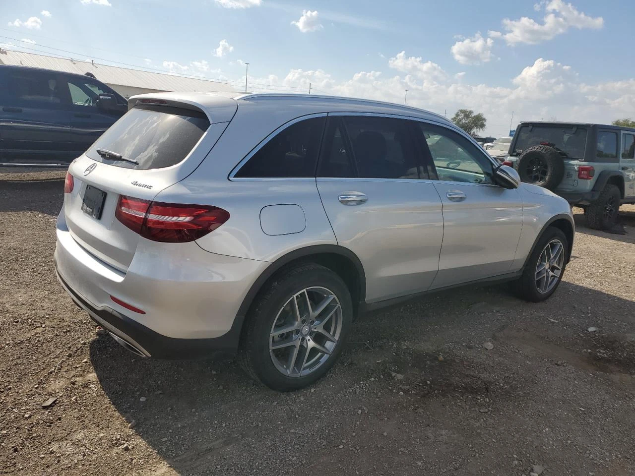 Mercedes-Benz GLC 300 4MATIC* BURMESTER* ПОДГРЕВИ* ПАНОРАМА - изображение 6