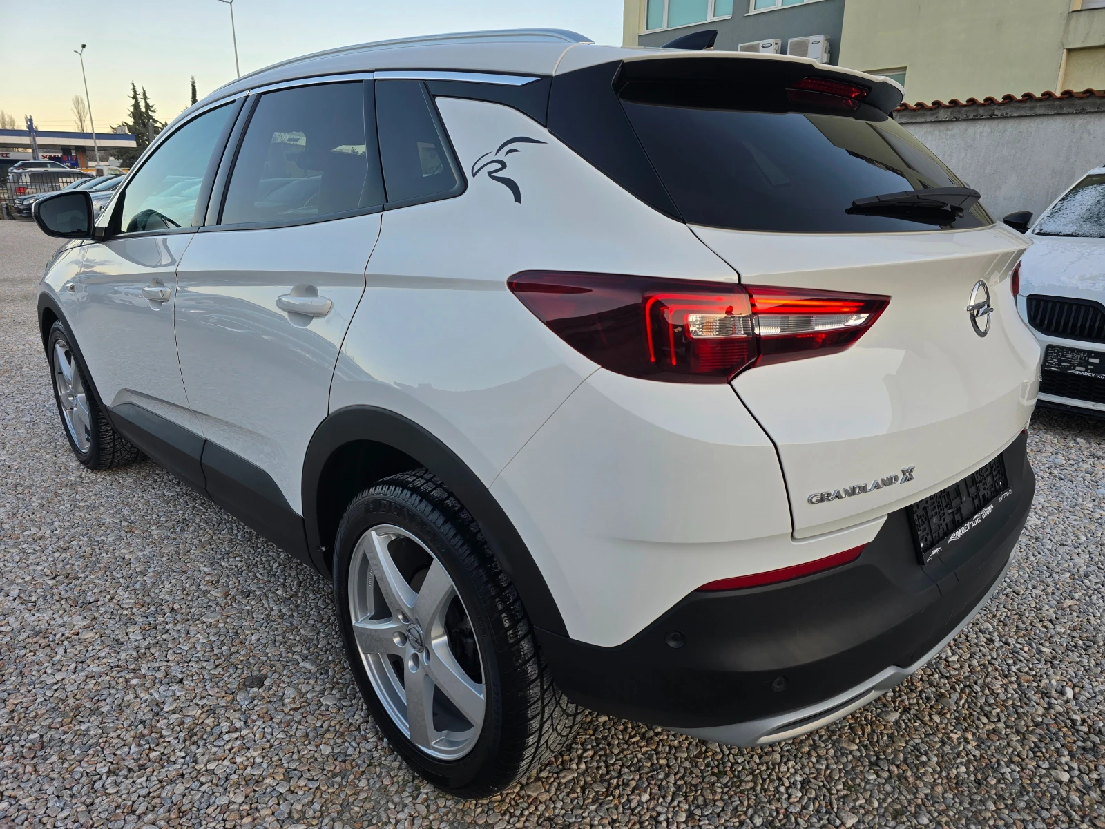 Opel Grandland X 1.5D /AVTOMAT/COSMO/ - изображение 2