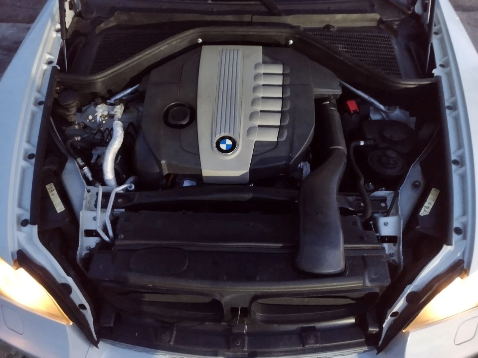 BMW X6, снимка 14 - Автомобили и джипове - 53803037