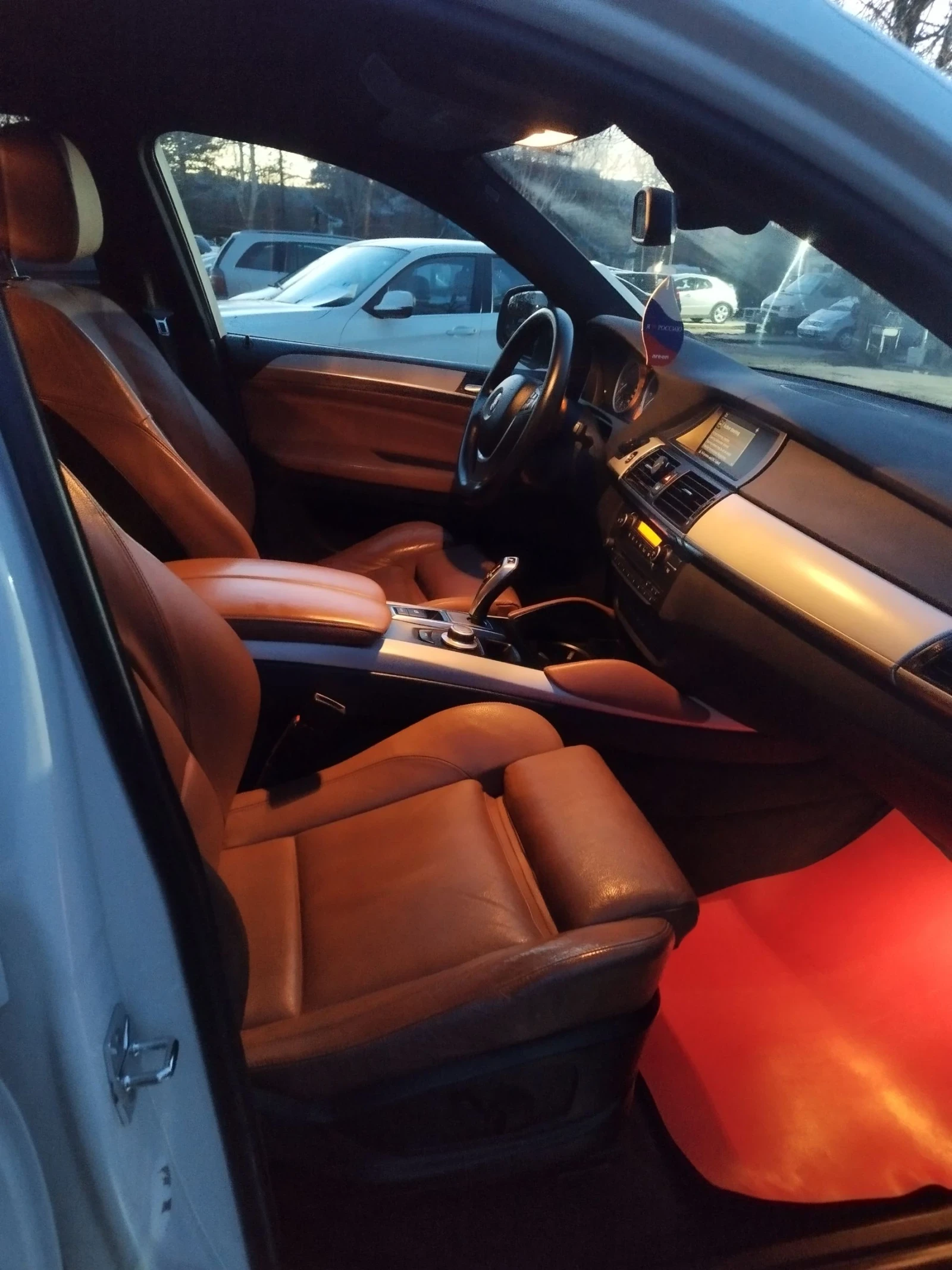 BMW X6, снимка 9 - Автомобили и джипове - 53803037