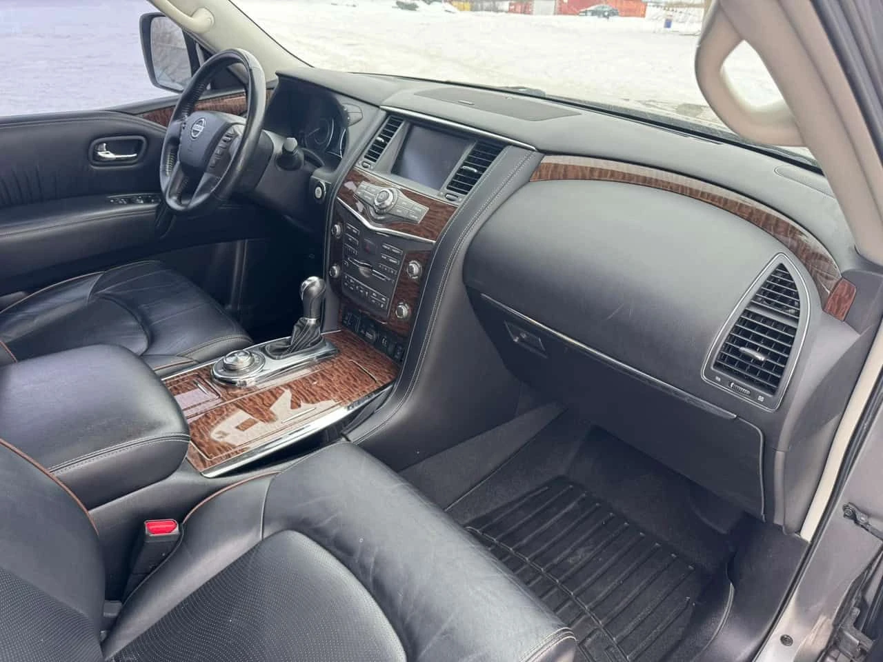 Nissan Armada * 4x4 * PANO* KEYLESS* �������*  | Mobile.bg � ����������� 15