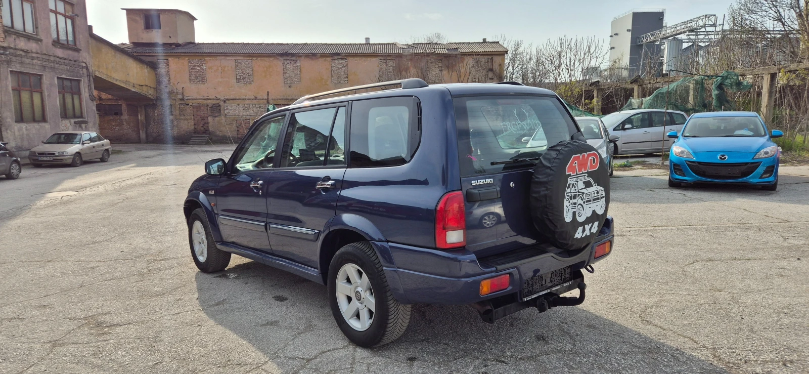 Suzuki Grand vitara 2.7 173к.с Автоматик Германия, снимка 6 - Автомобили и джипове - 54196279