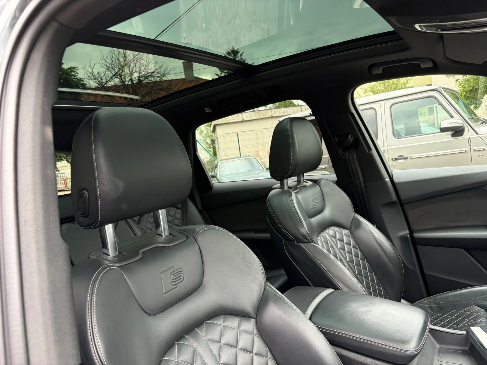 Audi SQ7, снимка 15 - Автомобили и джипове - 54647346