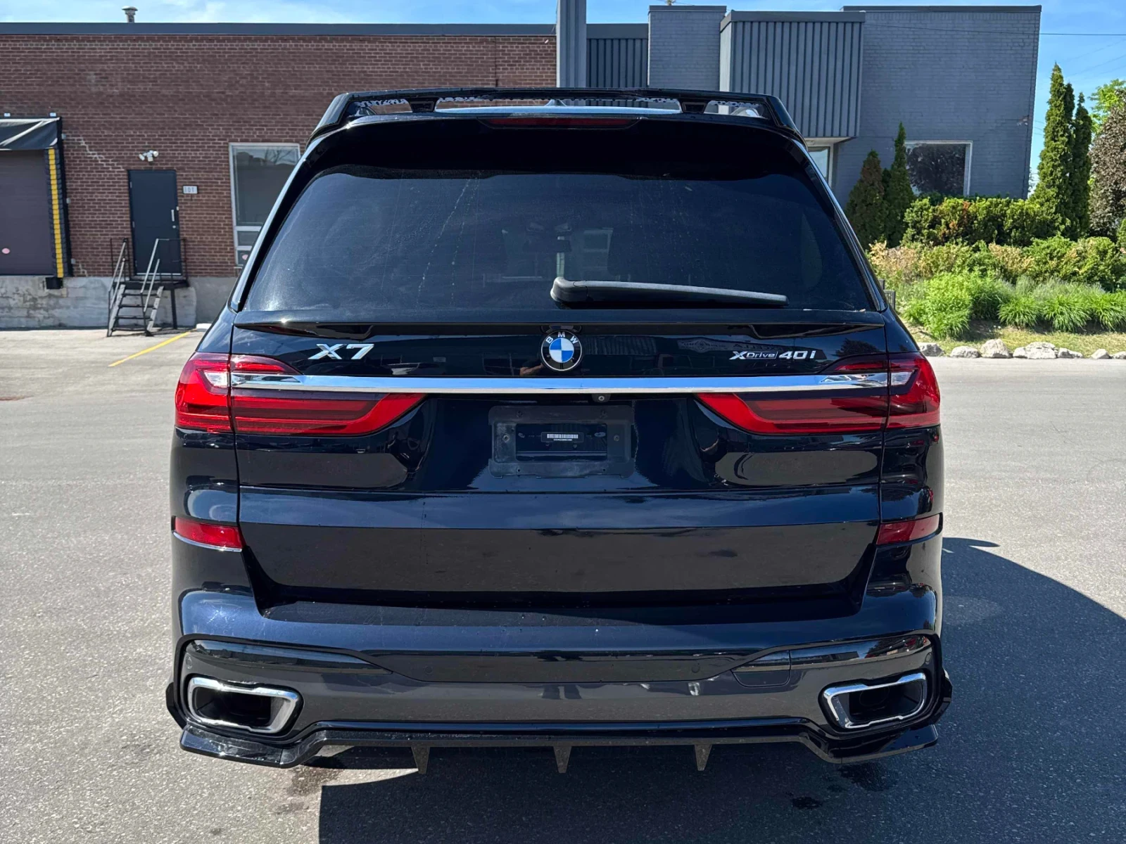BMW X7 ДИСТРОНИК * ОБДУХВАНЕ * HARMAN KARDON * SWAROVSKI , снимка 4 - Автомобили и джипове - 54838565