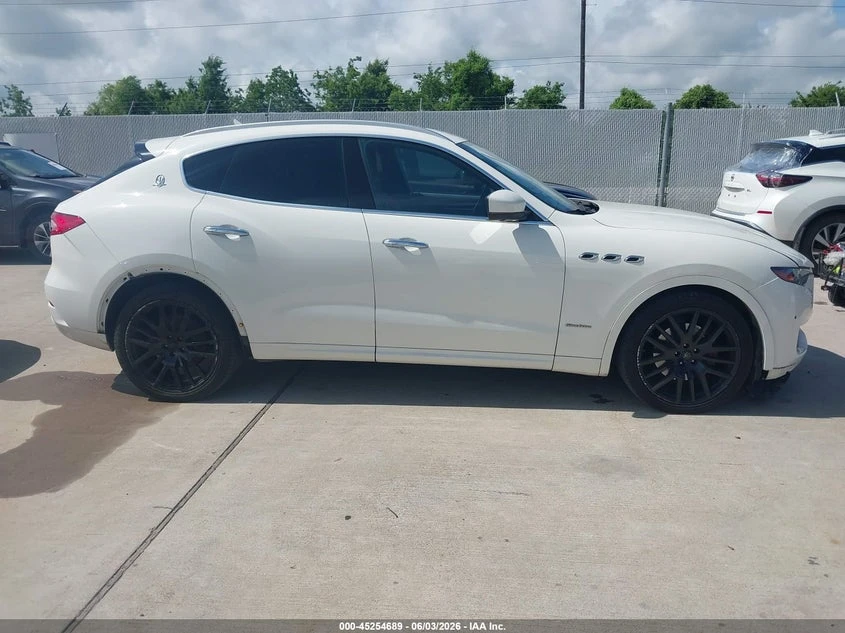 Maserati Levante 3.0l Granlusso, снимка 13 - Автомобили и джипове - 55130753