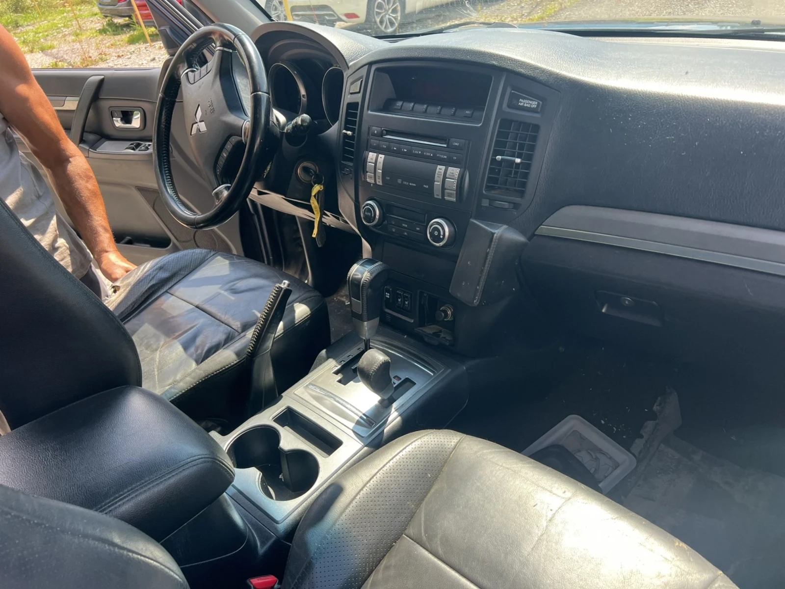 Mitsubishi Pajero К.С3200кб.170кс4?4, снимка 10 - Автомобили и джипове - 55266104