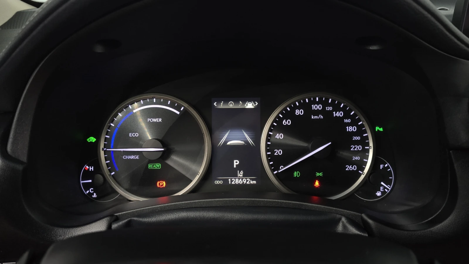 Lexus NX 300h* BLIND SPOT* ЛЮК* ПОДГРЕВ ВОЛАН* КРАЙНА ЦЕНА, снимка 8 - Автомобили и джипове - 55349921