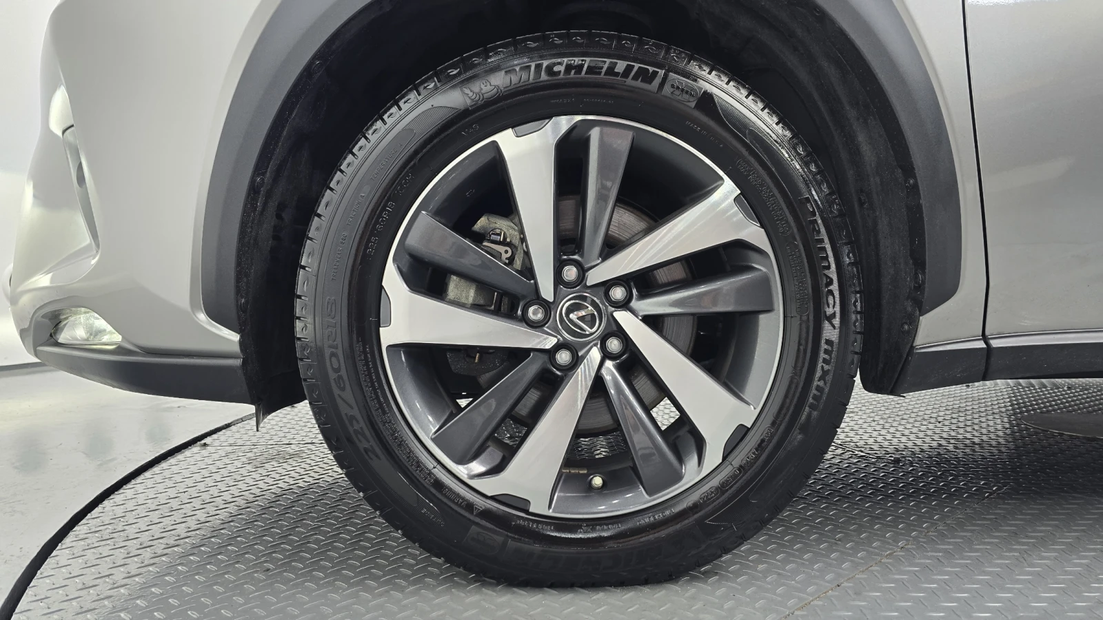 Lexus NX 300h* BLIND SPOT* ЛЮК* ПОДГРЕВ ВОЛАН* КРАЙНА ЦЕНА, снимка 5 - Автомобили и джипове - 55349921