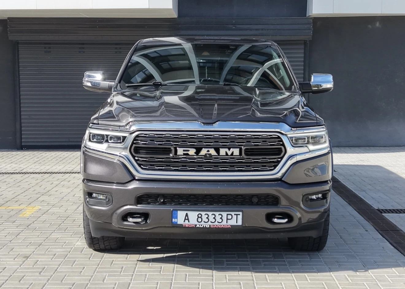 Dodge RAM 1500 Limited, снимка 2 - Автомобили и джипове - 56349547