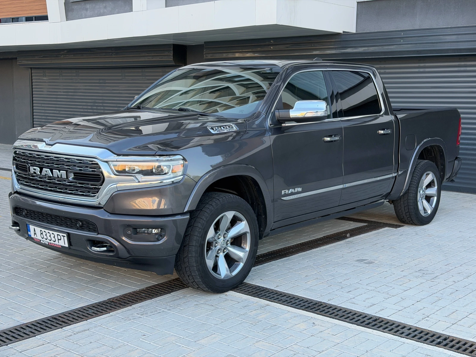 Dodge RAM 1500 Limited, снимка 2 - Автомобили и джипове - 55595121