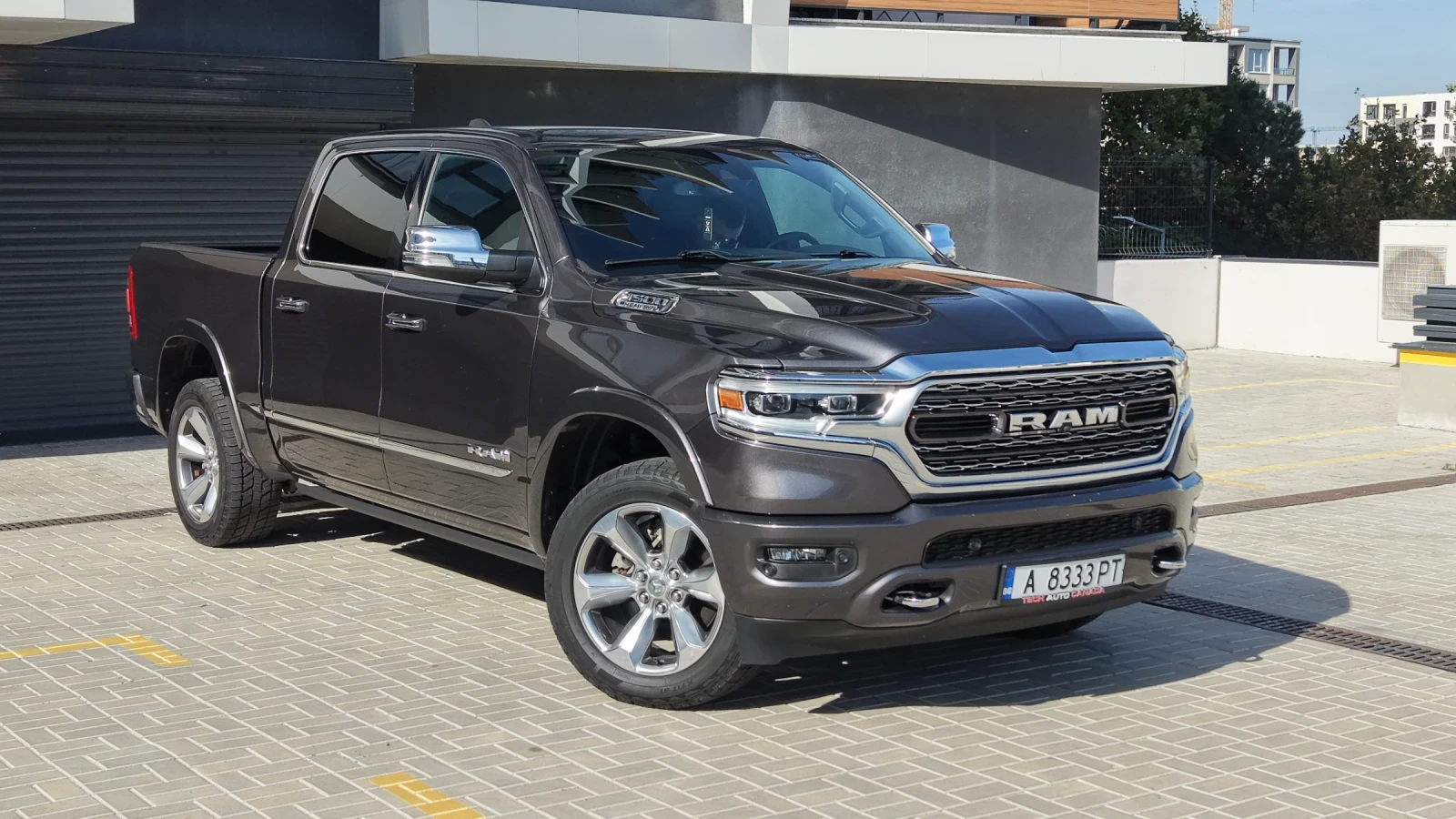 Dodge RAM 1500 Limited, снимка 3 - Автомобили и джипове - 56349547