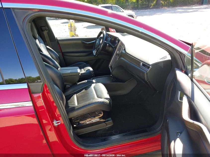 Tesla Model X 60D/70D/75D/90D/P100D, снимка 5 - Автомобили и джипове - 55893386