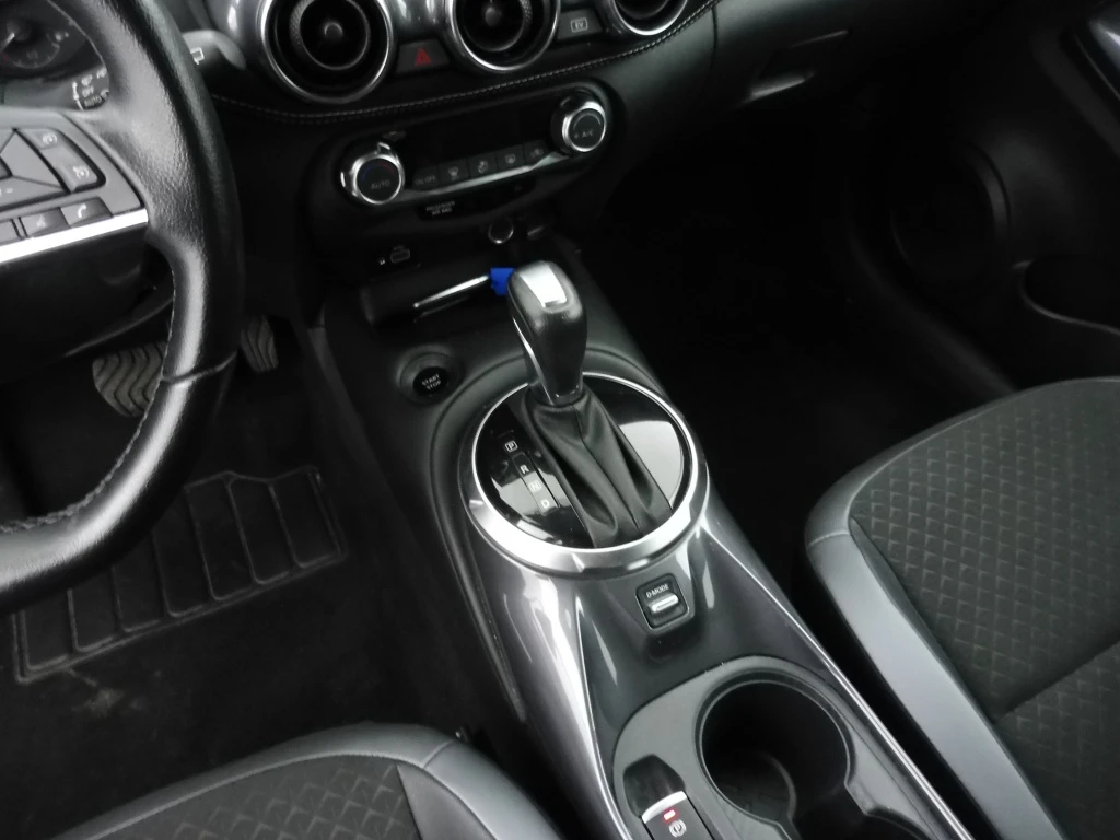 Nissan Juke, снимка 11 - Автомобили и джипове - 56161289